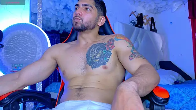 Rich boy01 online show from 11-26-25, 03:45