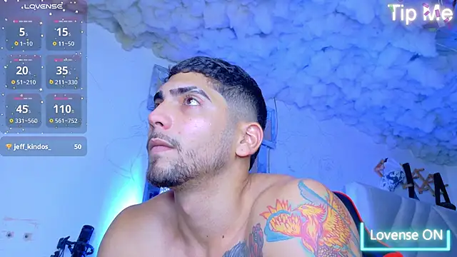 Rich boy01 online show from 11-11-25, 02:28