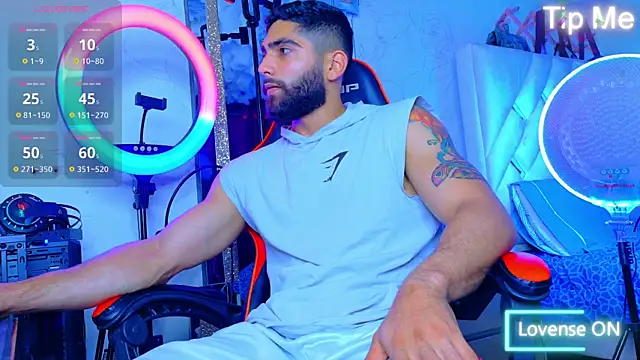 Rich boy01 online show from 04-03-26, 12:50