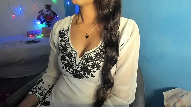 aarjulove online show from 10-24-25, 03:22