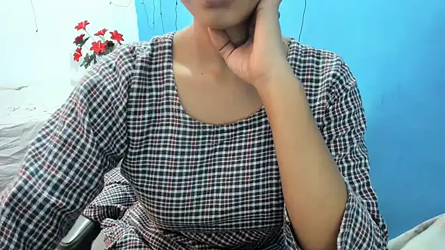 aarjulove online show from 11-24-25, 05:18