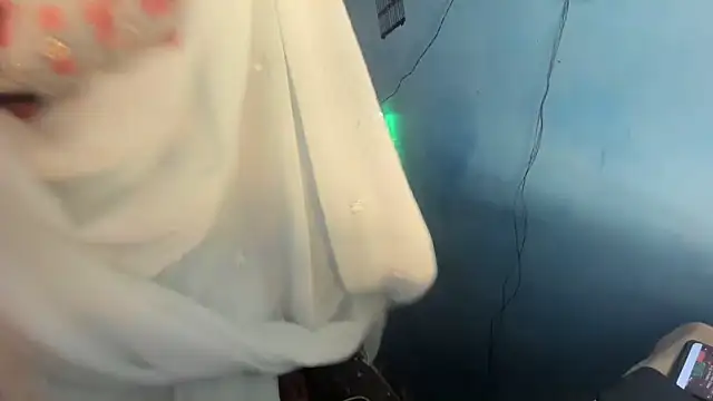 aarjulove online show from 12-16-25, 10:52