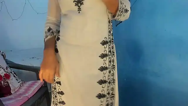 aarjulove online show from 01-06-26, 02:21