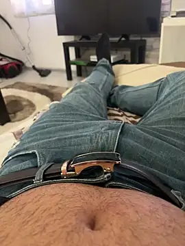 Snapshot of tikitaka97 chatting on 10-16-25, 12:57 tikitaka97 online show from 10-16-25, 12:57