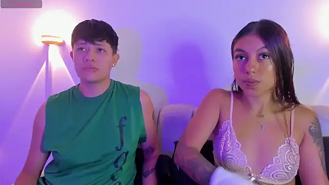 violet casper  online show from 10-11-25, 05:19