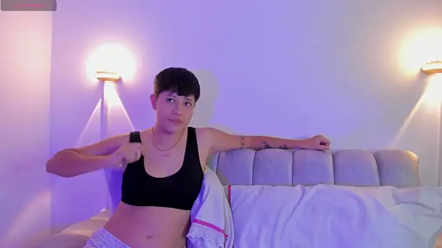 violet casper  online show from 10-16-25, 04:54