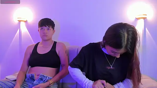 violet casper  online show from 10-18-25, 04:14
