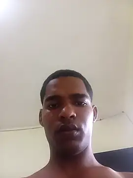 Snapshot of Jeanfamoso chatting on 10-17-25, 10:33 Jeanfamoso online show from 10-17-25, 10:33