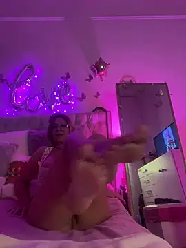 lolavalecuatro online show from 03-02-25, 11:39