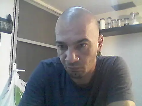 donnuozfutura online show from 11-06-25, 05:44