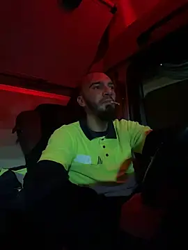 donnuozfutura online show from 01-02-25, 07:18