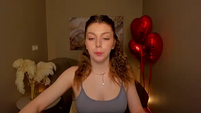 Snapshot of MollyMeltorr chatting on 02-12-26, 02:50 MollyMeltorr online show from 02-12-26, 02:50