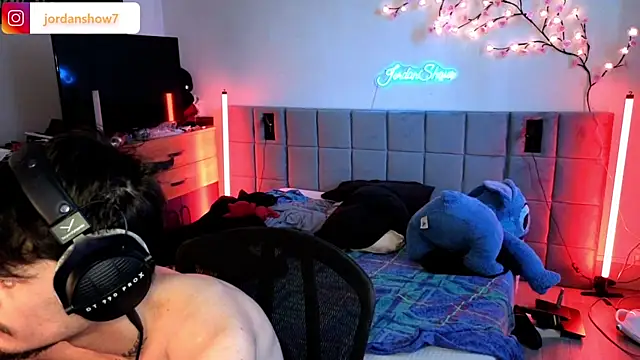 JordanShow online show from 03-25-26, 02:38