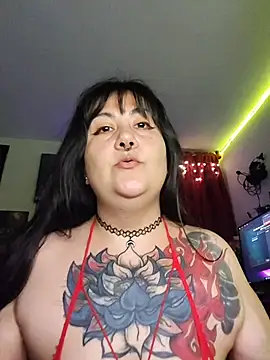 Snapshot of l1la_Rav3n chatting on 01-14-26, 01:31 l1la Rav3n online show from 01-14-26, 01:31