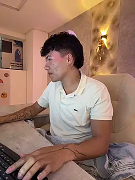 Logan smith1 online show from 10-24-25, 06:23