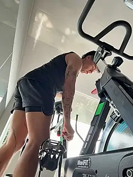 Logan smith1 online show from 11-04-25, 08:34