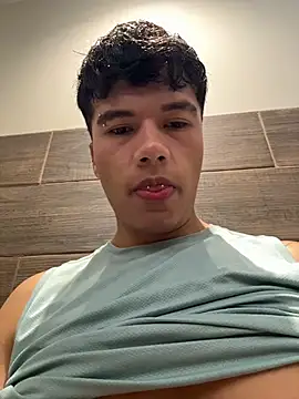 Logan smith1 online show from 11-25-25, 05:57