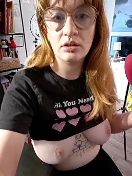 PrincesseMalicia online show from 02-10-26, 02:49