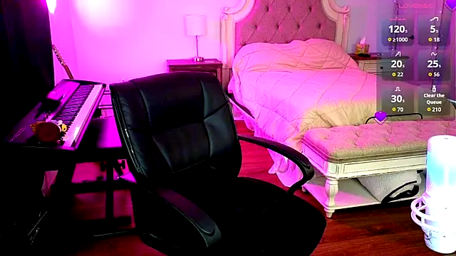 Snapshot of JasmineWinters chatting on 02-08-26, 12:25 JasmineWinters online show from 02-08-26, 12:25