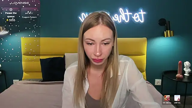 Diana Garrett online show from 06-11-26, 08:44