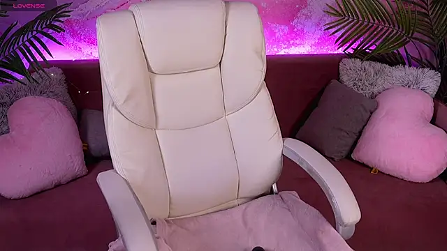 EviStar online show from 03-20-26, 08:15