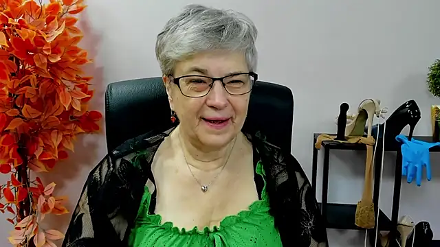 IrisDream online show from 11-04-25, 07:12