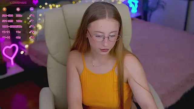 SilverrMoon online show from 11-03-25, 08:23