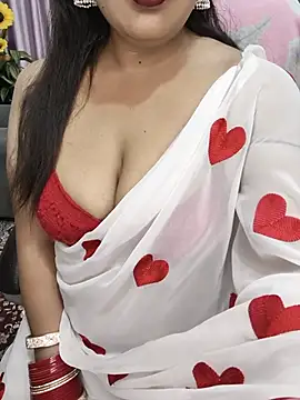 Snapshot of Cute-Raashii chatting on 05-23-26, 11:26 Cute-Raashii online show from 05-23-26, 11:26