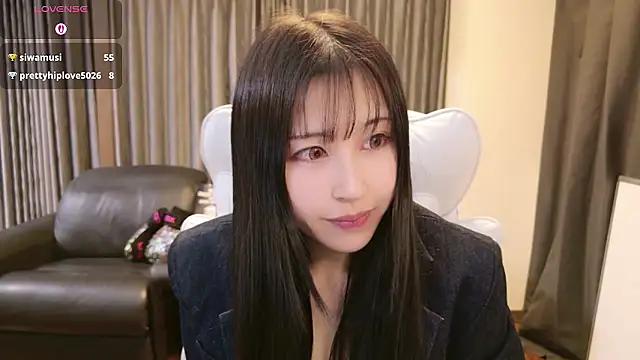 Snapshot of -satomi-jp chatting on 02-06-26, 02:24 -satomi-jp online show from 02-06-26, 02:24