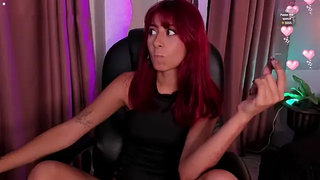 cloe  palmer online show from 03-10-25, 06:12