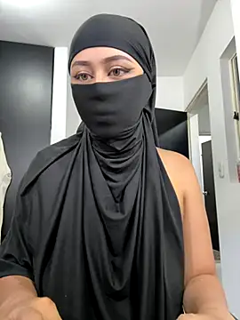 iiris  online show from 10-10-25, 10:27