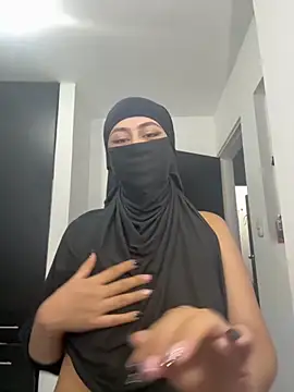 iiris  online show from 10-11-25, 07:09