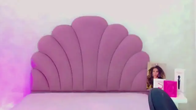 briana sex32 online show from 03-06-26, 04:07