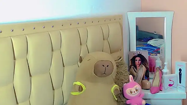 briana sex32 online show from 12-19-25, 08:49