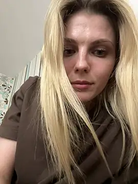 Snapshot of Liya_my chatting on 05-17-26, 08:20 Liya my online show from 05-17-26, 08:20