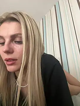 Snapshot of Liya_my chatting on 07-15-26, 08:27 Liya my online show from 07-15-26, 08:27