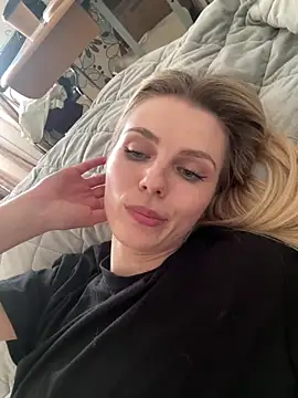 Snapshot of Liya_my chatting on 06-16-26, 12:38 Liya my online show from 06-16-26, 12:38