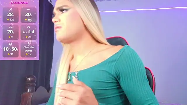 AllisonsweetZ online show from 12-15-25, 09:20