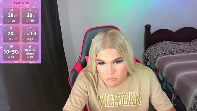 AllisonsweetZ online show from 11-05-25, 02:31