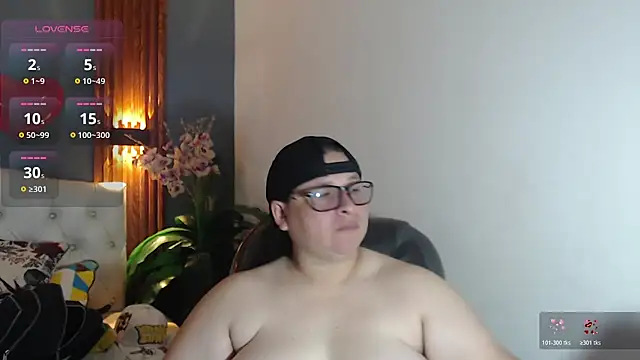 Snapshot of katty_femdom chatting on 02-20-26, 12:51 katty femdom online show from 02-20-26, 12:51