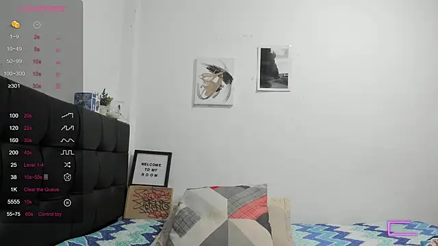 Snapshot of RoddyRich11 chatting on 01-07-26, 12:43 RoddyRich11 online show from 01-07-26, 12:43