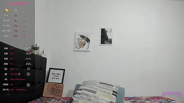 Snapshot of RoddyRich11 chatting on 10-18-25, 11:45 RoddyRich11 online show from 10-18-25, 11:45