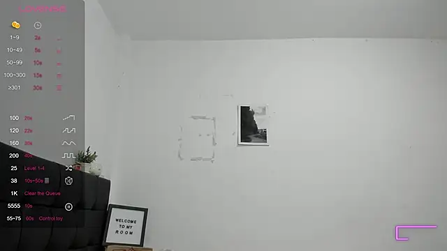 Snapshot of RoddyRich11 chatting on 02-05-26, 11:17 RoddyRich11 online show from 02-05-26, 11:17