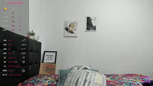 Snapshot of RoddyRich11 chatting on 10-08-25, 11:34 RoddyRich11 online show from 10-08-25, 11:34