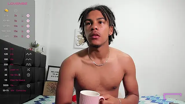 Snapshot of RoddyRich11 chatting on 11-15-25, 11:36 RoddyRich11 online show from 11-15-25, 11:36