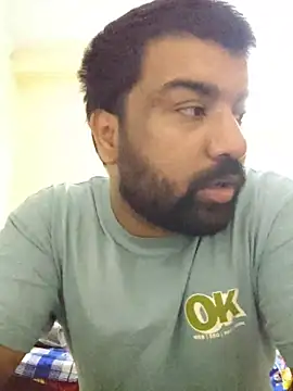 Snapshot of L9vefromAkhil chatting on 04-23-26, 01:13 L9vefromAkhil online show from 04-23-26, 01:13