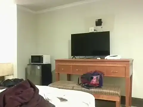 Phoenixmonroe0810 online show from 01-06-25, 03:09