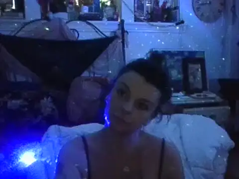 Phoenixmonroe0810 online show from 02-04-25, 11:49