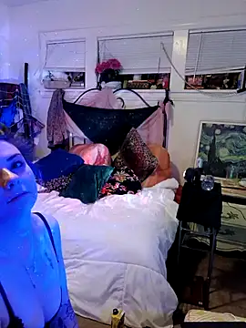 Phoenixmonroe0810 online show from 02-02-25, 02:27