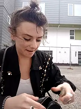 Phoenixmonroe0810 online show from 12-28-24, 11:48